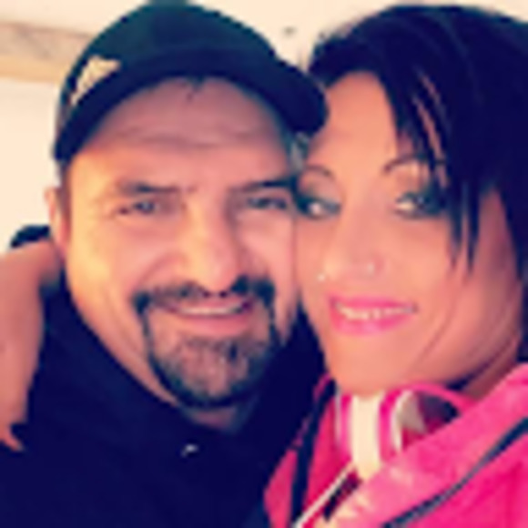 Meet your Posher, Dennis - Picture 1 of 1